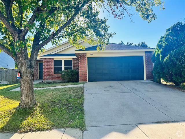 Building Photo - 1002 Mazourka Dr Rental