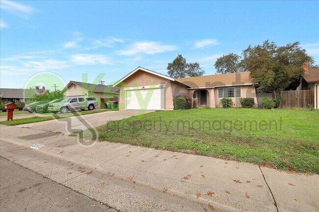 Photo - 3237 Irvindale Way