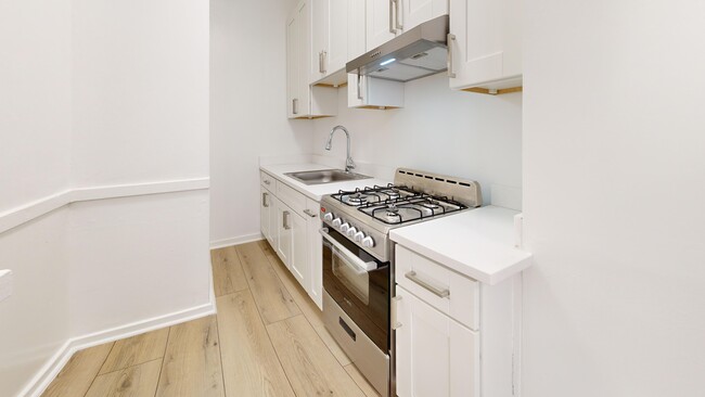 Building Photo - 505 Taylor St Unit 101