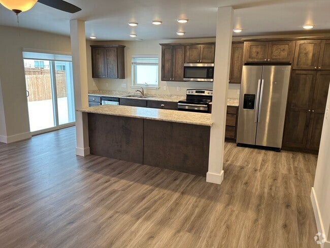 Building Photo - 1042 Abigail Ln Unit A Rental