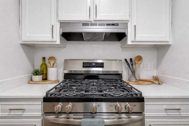 Photo - Legacy @64th