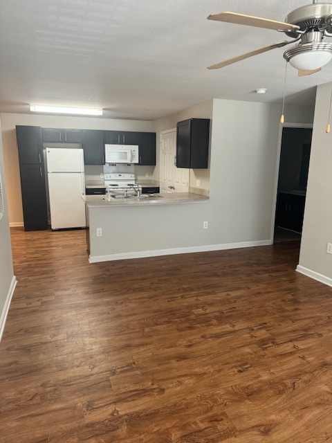 Building Photo - Abbington Glen Rental