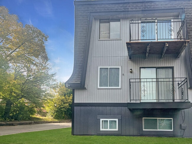 Photo - Suncrest Apartments