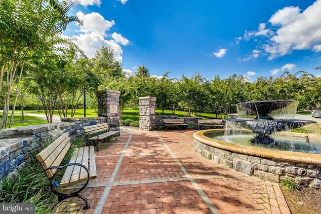 Photo - 10821 Symphony Park Dr