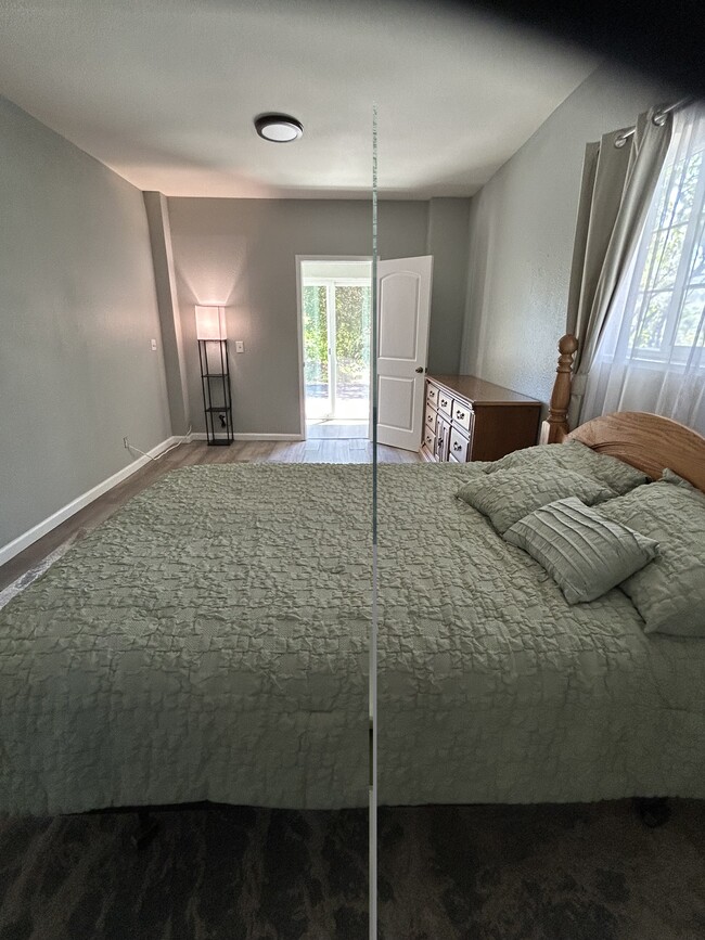 Photo - 185 Sky Oaks Dr