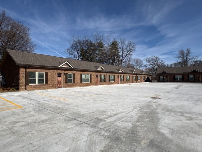 Photo - 404 Cedar Ln Unit 12