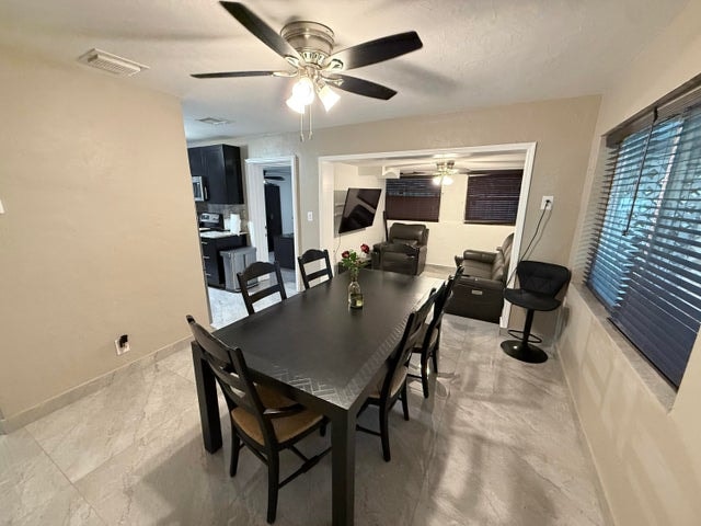 Photo - 1382 NE 28th St