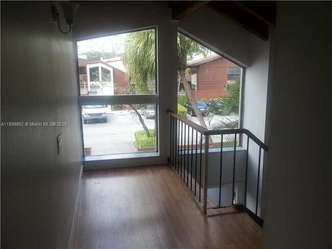 Building Photo - 6924 SW 114th Pl