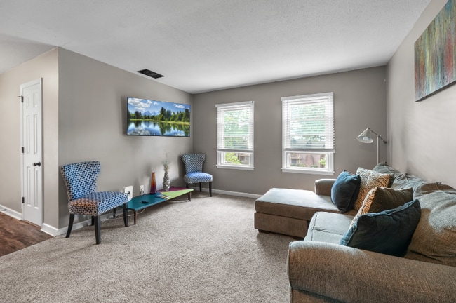 Photo - 2126 Belle Grove Dr SW