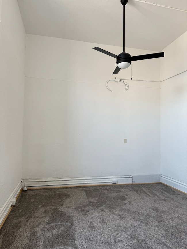 Photo - 1424 Tower Ave Unit Apt 3