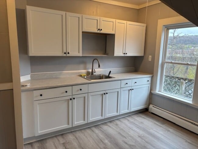 Photo - 25 Maine Ave Unit 3R