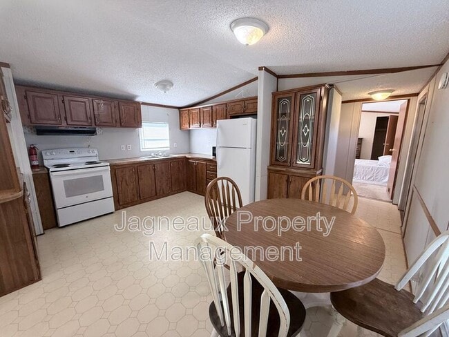 Photo - 7775 LA-1133