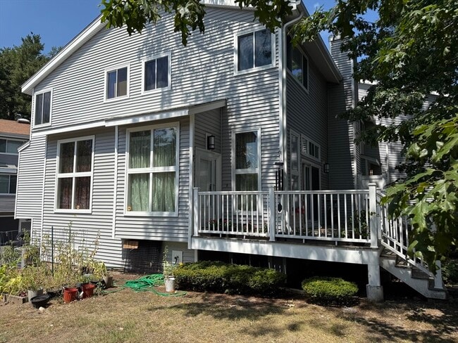 Building Photo - 255 North Rental