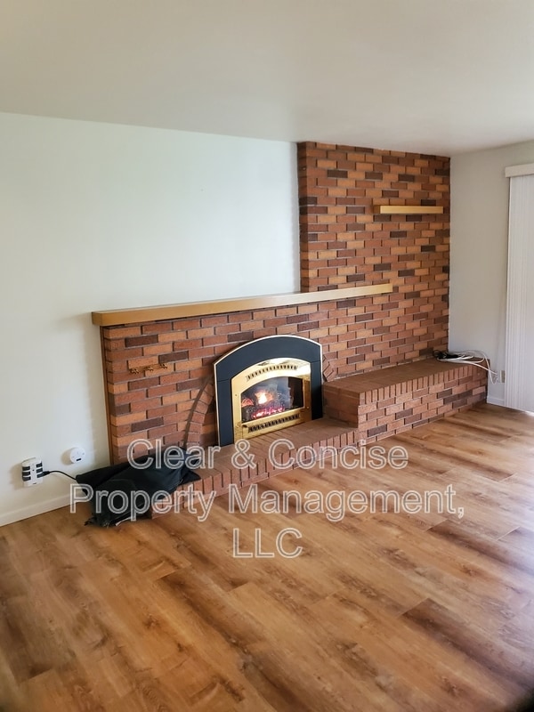 Photo - 265 Blackfoot Ave