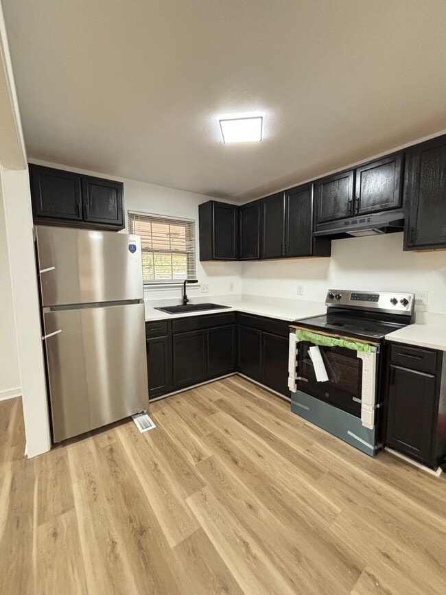 Photo - 516 Green Oak Dr