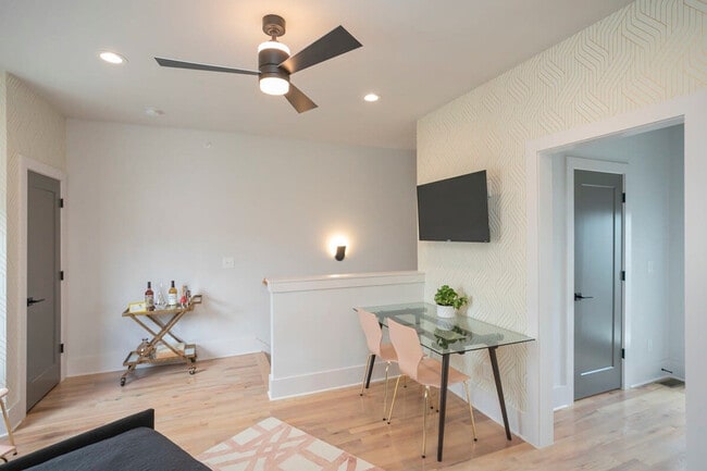 Photo - 1700 19th Ave S Unidad ID1302208P