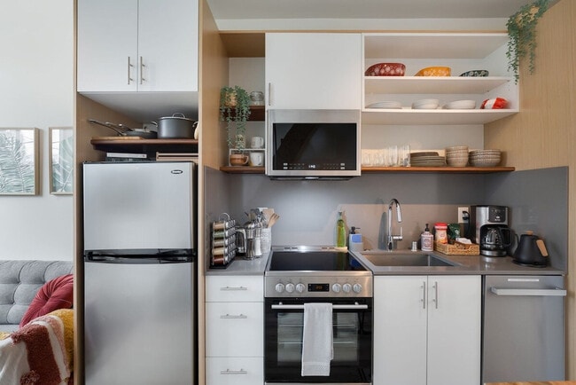 Photo - 3843 20th Ave SW Unidad ID1035939P