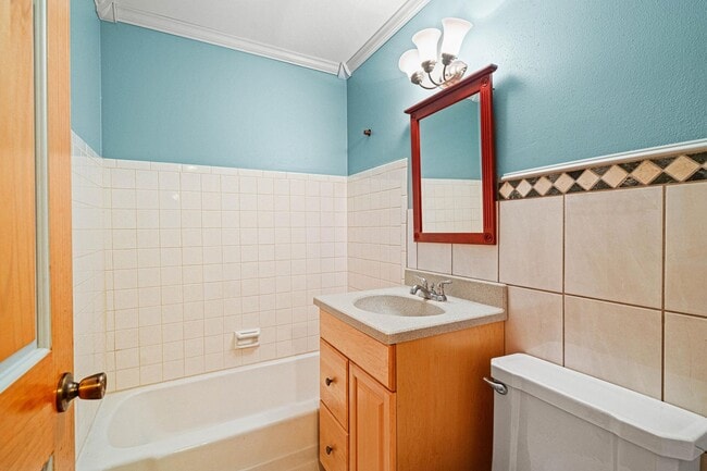 Photo - 935-937 N 37th St. Unit 214