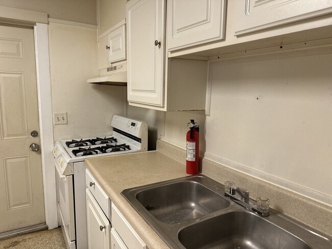 Photo - Duplex at NE 17th Unit A