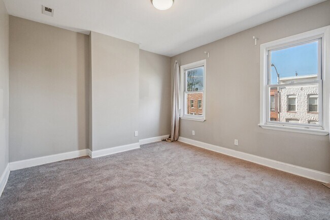 Photo - 1243 Washington Blvd