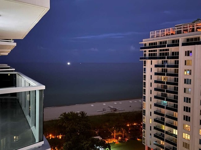 Photo - 2401 Collins Ave Unidad 1807