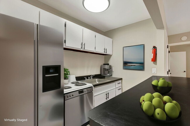 Photo - 2843 Cypress Way Unit 14