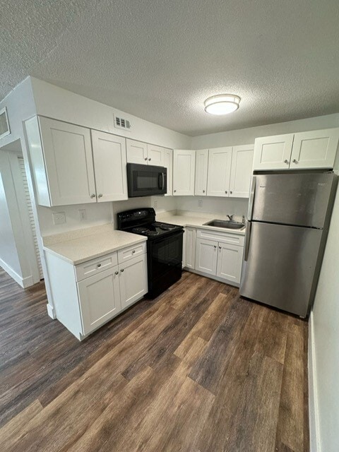 Photo - 2500 Johnson St LLC