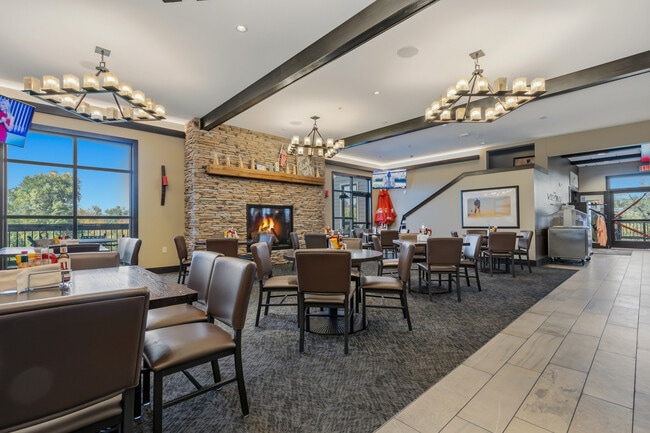 Photo - The Bluffs at Willow Run