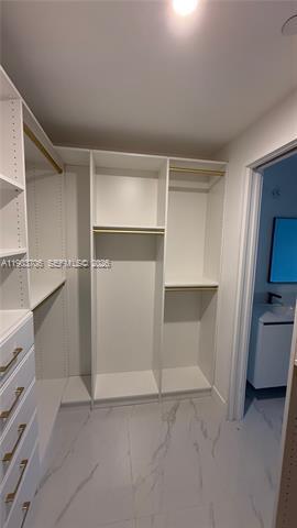 Photo - 700 NE 24 St Unit 5405