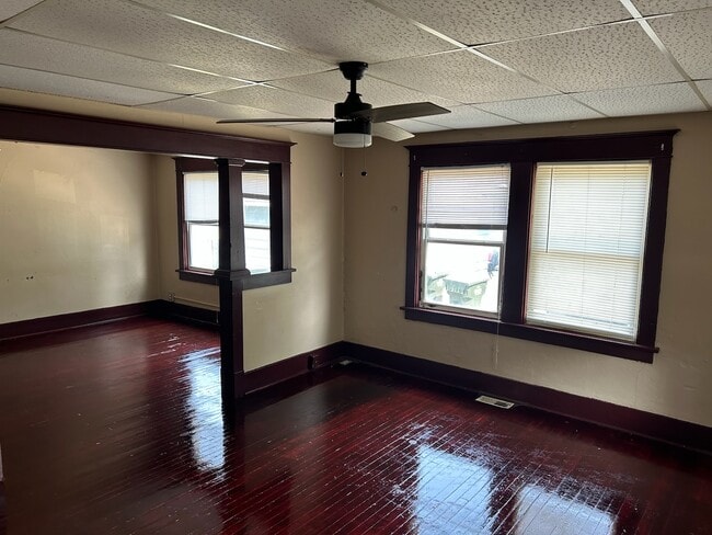 Photo - 313 S 3rd St Unidad #1