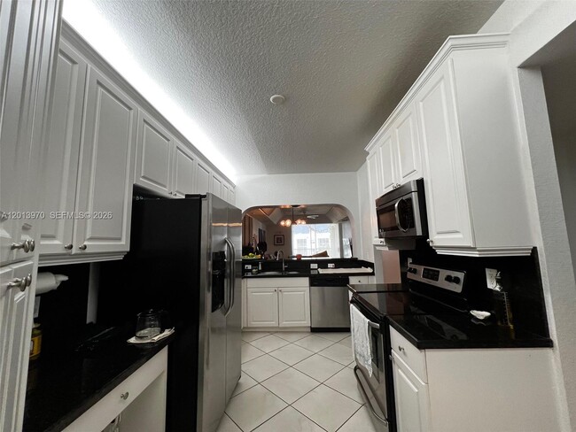 Photo - 10710 NW 66th St Unit 505