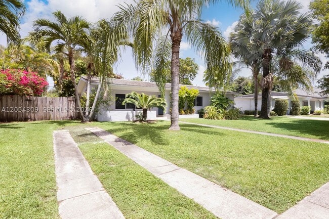 Photo - 8315 SW 62nd Pl