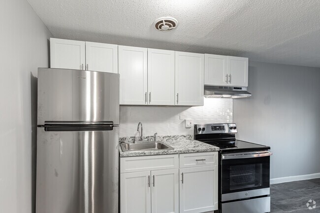 Studio - Kitchen