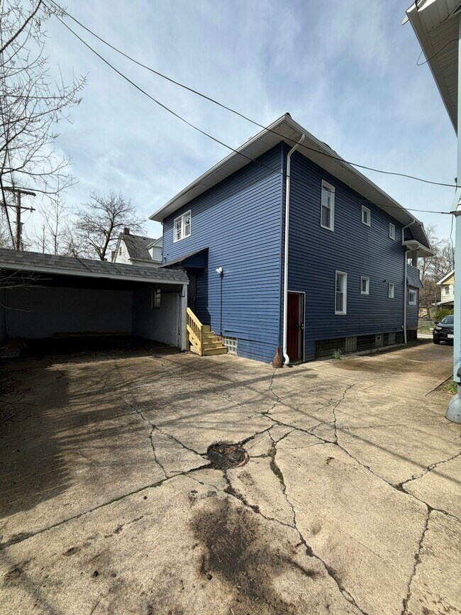 Photo - 12104 Osceola Ave