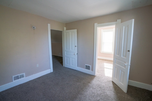 Photo - 2745 Mulberry St