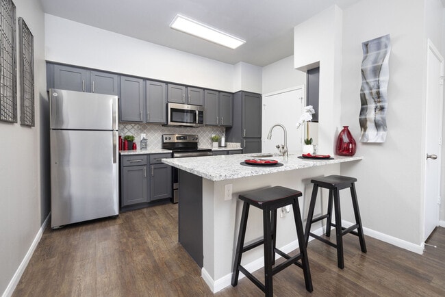 Building Photo - Ember at Alamo Ranch Rental
