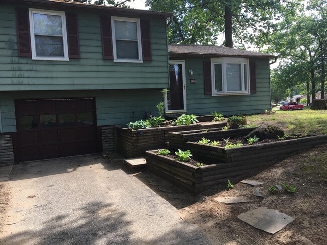 Photo - 229 Danesmoor Rd