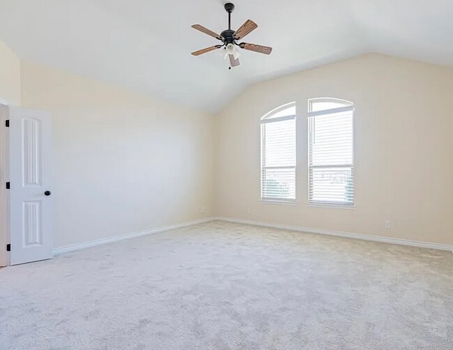 Photo - 2804 Dustin Dr