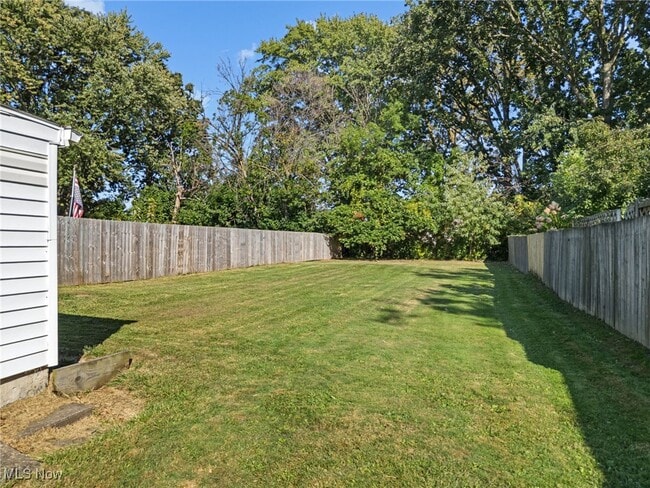 Photo - 4571 W 157th St Unidad 1