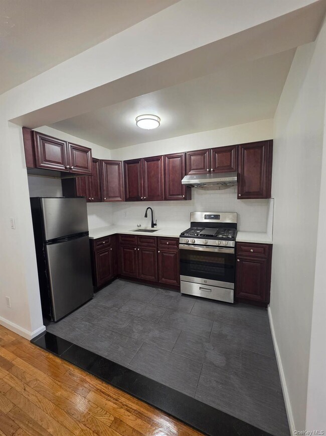 Photo - 41-25 Kissena Blvd Unit 2J