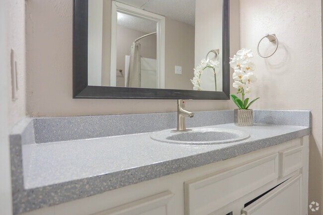 1HAB-1BA 678 ft² - Villa Encanto