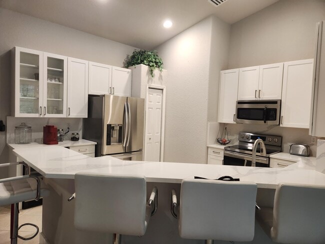 Photo - 2564 Sandy Cay