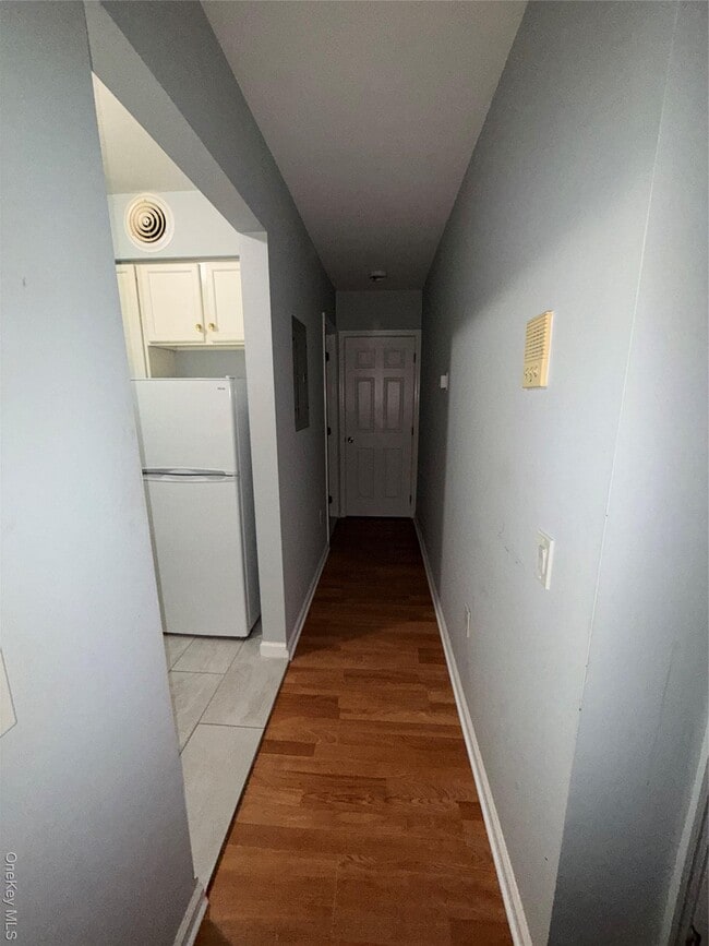 Photo - 1234 Hoe Ave Unit 2