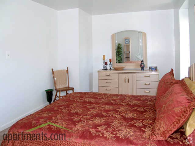 First Bedroom - Greenhills Apartments LP