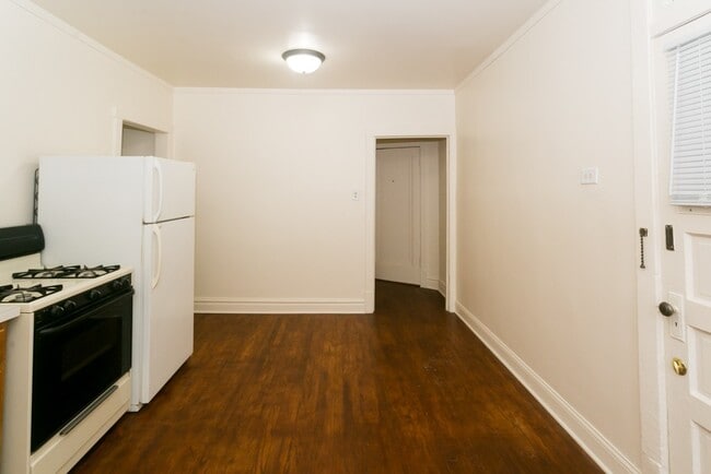 Photo - 4311 N Francisco Ave Unidad D4