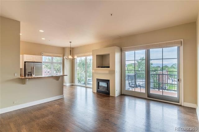 Photo - 25 N Downing St Unidad 1-403 Rental
