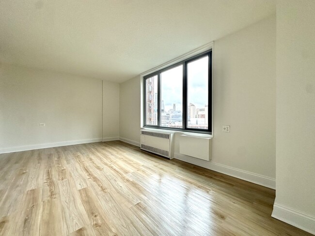 Photo - 3333 Broadway Unit D7J