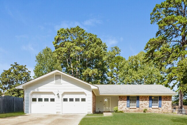 Three Bedroom Gem - Three Bedroom Gem House