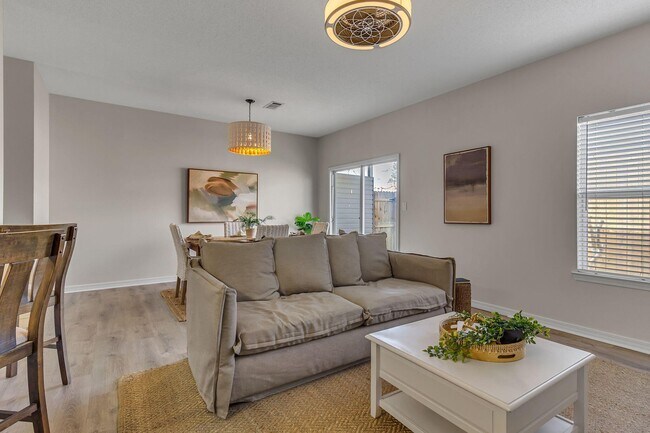 Photo - 150 Bent Arrow Dr