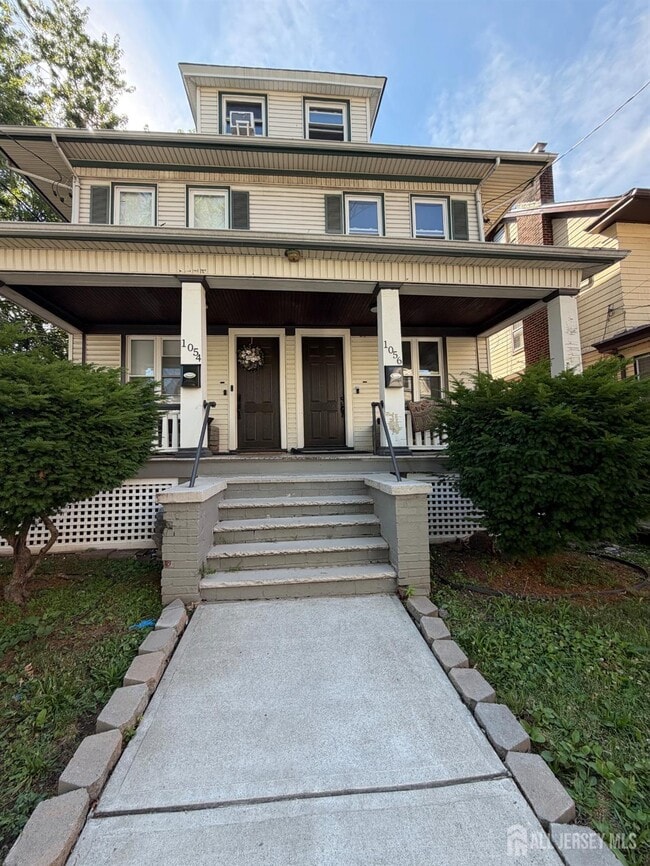 Building Photo - 1056 Hunterdon St Unit 1056